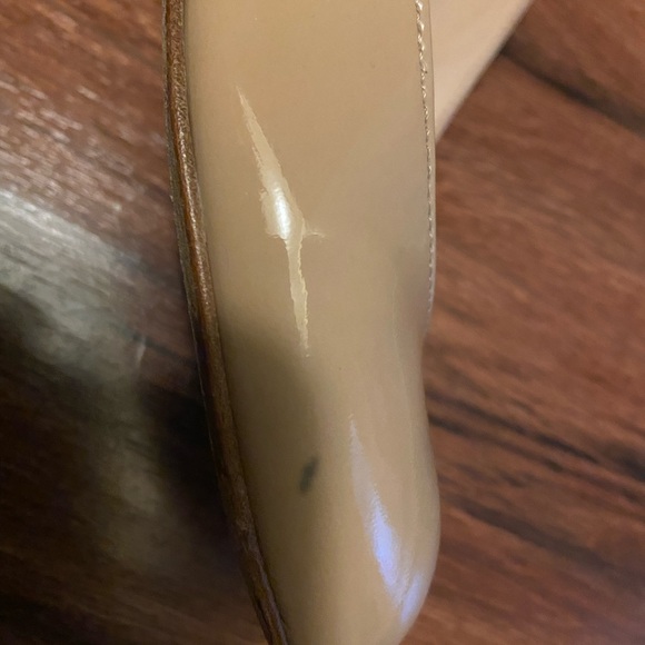 Stuart Weitzman pumps- size 7 - Picture 3 of 6